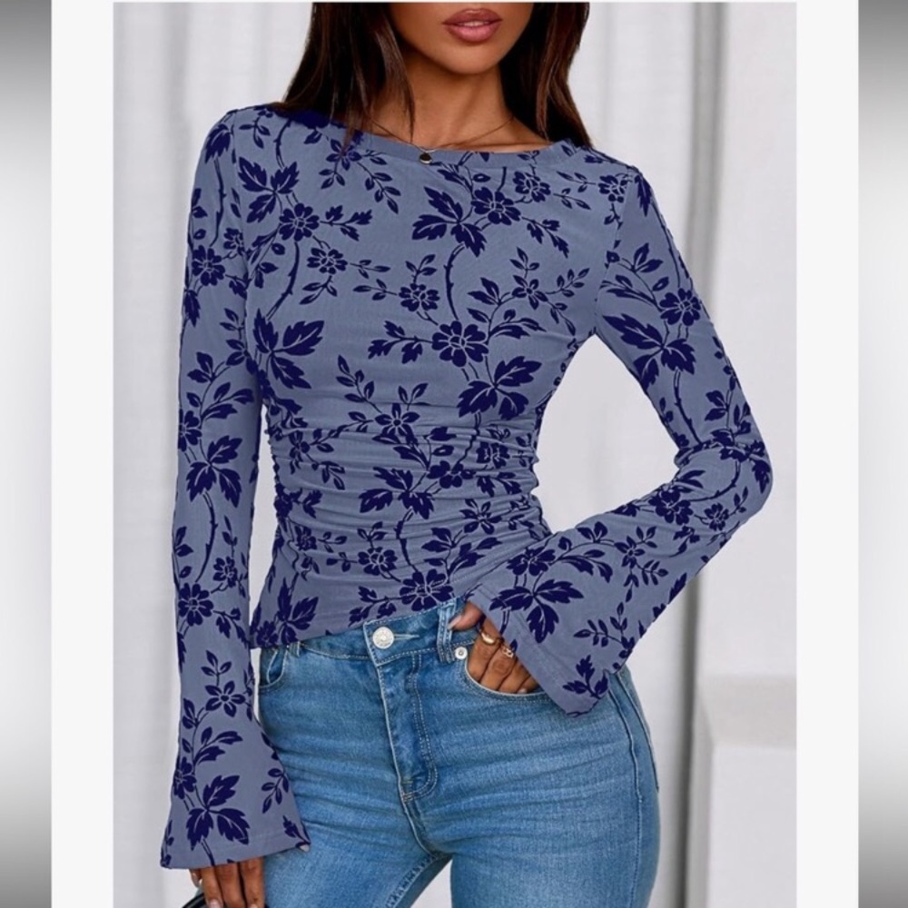 Floral Mesh Ruched Fitted Long Sleeve Top